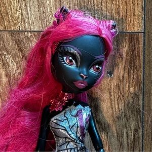 Monster High Catty Noir Doll
